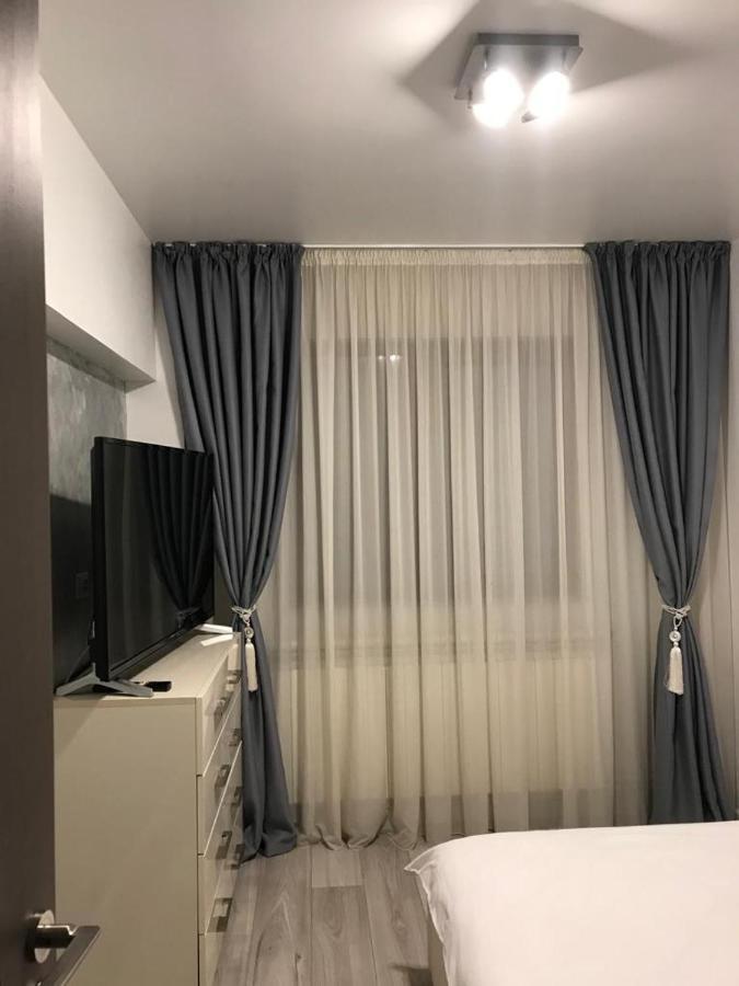 Elegant & Silver Luxury Apartament Craiova Eksteriør bilde